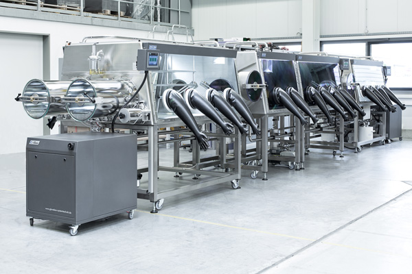 A glovebox production line for the operation with HF